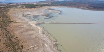Çeşme su kriziyle karşı karşıya! Çeşme’de zorunlu su kesintisi başlıyor