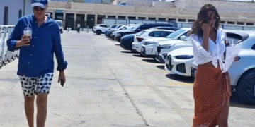 Boşanma sürecindeki Güzide Duran, Fikret Orman’la Bodrum’da görüntülendi!