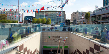 İstanbul’da bazı metro istasyonları kapatıldı