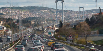İstanbul’da bugün bazı yollar trafiğe kapanacak!