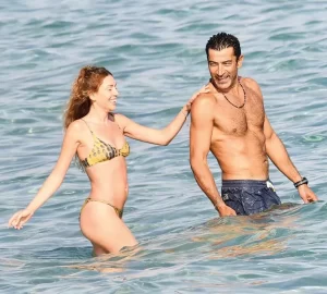 Kenan Imirzalioglu Sinem Kobal kizlari tatilde2 habermeydan