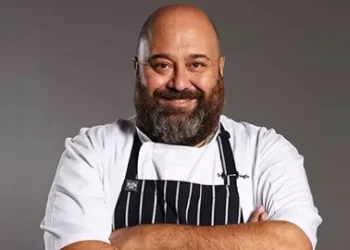 Masterchef Somer Sivrioğlu sevgilisini paylaştı: Aşkını ilan etti