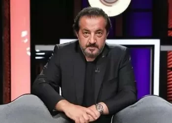 Mehmet Yalçınkaya’nın oğlu üniversiteden mezun oldu