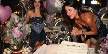 Nesrin Cavadzade 43. yaşını büyük coşkuyla kutladı! 