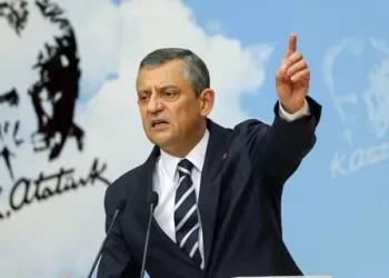 İletişim’den Özgür Özel’in, Cumhurbaşkanı Erdoğan’ın gazetecilerle görüşmesi hakkındaki iddialarına açıklama