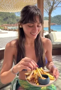 Sila Turkoglu guzelligi goz kamastirdi1 habermeydan
