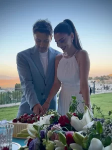 Tolga Gulec oyku Cengiz nisanlandi2 habermeydan