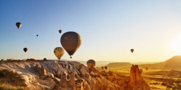 Turizm geliri geçen yılın aynı çeyreğine göre yüzde 8,4 arttı