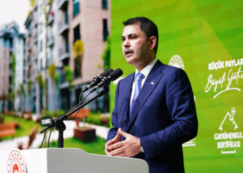 Bakan Kurum: Vatandaşlarımızın cüzi miktarlarla ev sahibi olmalarını sağlayacak adım atıyoruz
