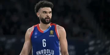 Anadolu Efes, Elijah Bryant ile yollarını ayırdı!