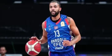 Anadolu Efes’te, Darius Thompson’la yollar ayrıldı