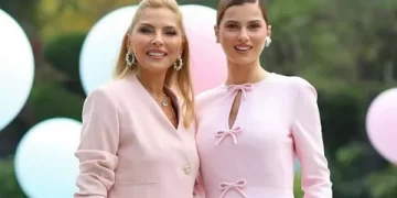 Arzu Sabancı gelini Nazlı Sabancı’yı manken yaptı