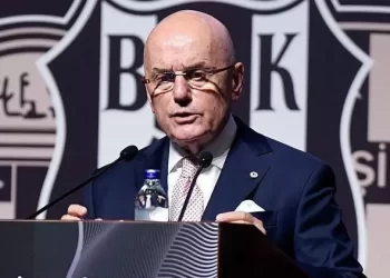 Beşiktaş Divan Kurulu Başkanı Tevfik Yamantürk, görevini bıraktı!