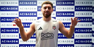 Beşiktaş’ta, Orkun Kökçü sağlık kontrolünden geçti!