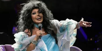 Bülent Ersoy çıldırdı! Sosyal medyadan borcunu istedi