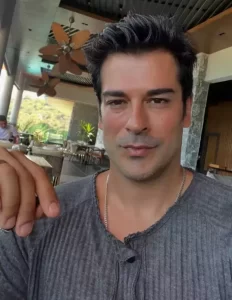 burak ozcivit sakallari kesti1 habermeydan