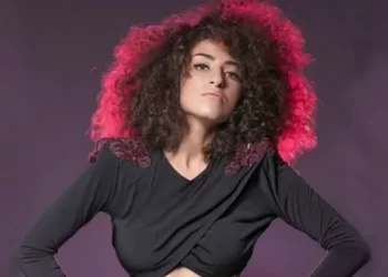 Dilan Çıtak Bodrum’da polisin üzerine araba sürdü