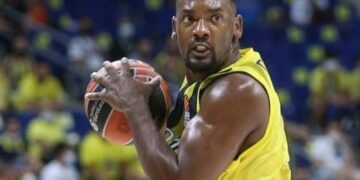 Fenerbahçe Beko, Dyshawn Pierre ile yollarını ayırdı!