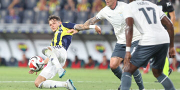 Fenerbahçe, Lazio’yu tek golle yendi!