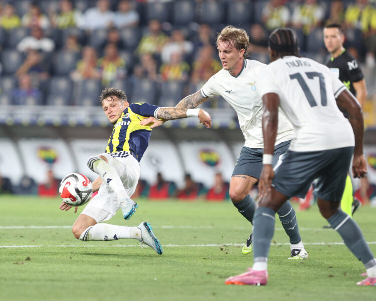 fenerbahce lazioyu tek golle yendi habermeydan