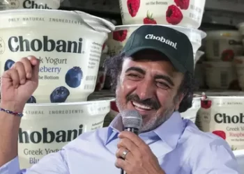 Fenerbahçe’nin, yeni stat sponsoru chobani nedir? sahibi Hamdi Ulukaya kimdir!
