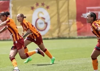 Galatasaray, 18 oyuncusu ile yollarını ayırdı!