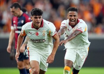 Galatasaray, Cagliari’yi 3 golle geçti!