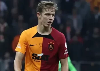 Galatasaray, Mathias Ross ile yollarını ayırdı! Galatasaray, Mathias Ross ile yollarını ayırdı!