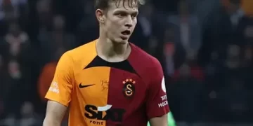 Galatasaray, Mathias Ross ile yollarını ayırdı!