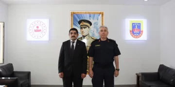 Göç İdaresi ve Jandarma bir araya geldi