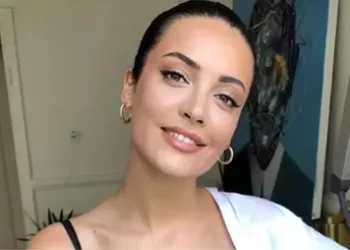 İrem Sak ile Furkan Korkmaz tatilde İrem Sak ile Furkan Korkmaz tatilde