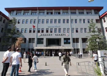 Manavgat Belediyesi’nde rüşvet soruşturması: Başkan Yardımcısı suçunu kabul etti