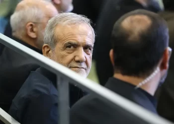 İran medyası paylaştı: Cumhurbaşkanı Pezeşkiyan savaş sırasında yaralandı