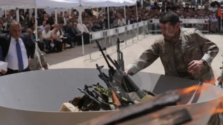 PKK'ya bağlı ilk grup silah bıraktı.