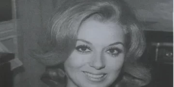 Rüçhan Çamay kimdir?