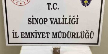 Sinop’ta, şüpheli şahsın üzerinden uyuşturucu madde çıktı!