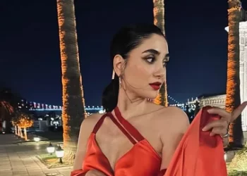 Kızıl Goncalar’ın Birgül’ü Sitare Akbaş nişanlandı