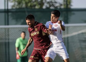 Trabzonspor 2-3 Araz Nahçıvan PFK