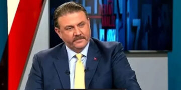 Cumhurbaşkanı başdanışmanı Yiğit Bulut hastaneye kaldırıldı