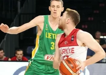 12 Dev Adam, hazırlık maçında Litvanya’ya kaybetti!