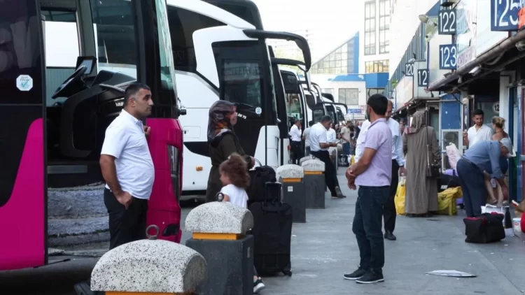 15 Temmuz Demokrasi Otogarı’nda okul dönemi yoğunluğu başladı