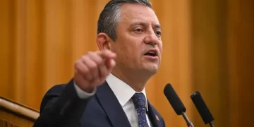Özgür Özel: AK Toroslar Çetesi Çöküyor, AK Parti Çöküyor