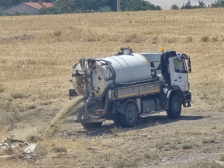 Atik Suyu Vidanjorle Araziye Doken Belediye habermeydan