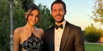 Hande Erçel, Hakan Sabancı ile fotoğraflarını sildi