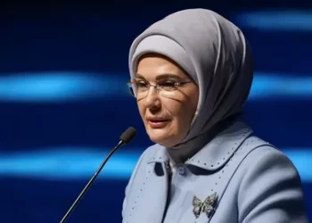Emine Erdoğan’dan Marmara Denizi’nde başlatılan projeye ilişkin paylaşım