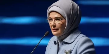 Emine Erdoğan’dan Marmara Denizi’nde başlatılan projeye ilişkin paylaşım