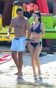Mert Kilic Aslihan Guner Bodrum tatil yapiyor2 habermeydan