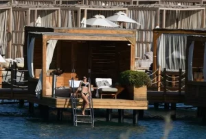 Pelin Akil sezonu Bodrum kapatti1 habermeydan