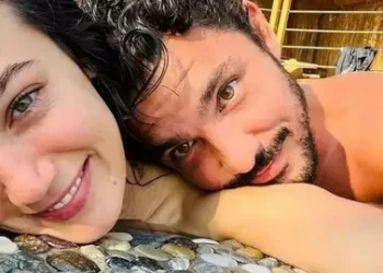 Pınar Deniz ve Kaan Yıldırım’ın oğulları Fikret Hakan’ın deniz keyfi