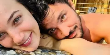 Pınar Deniz ve Kaan Yıldırım’ın oğulları Fikret Hakan’ın deniz keyfi